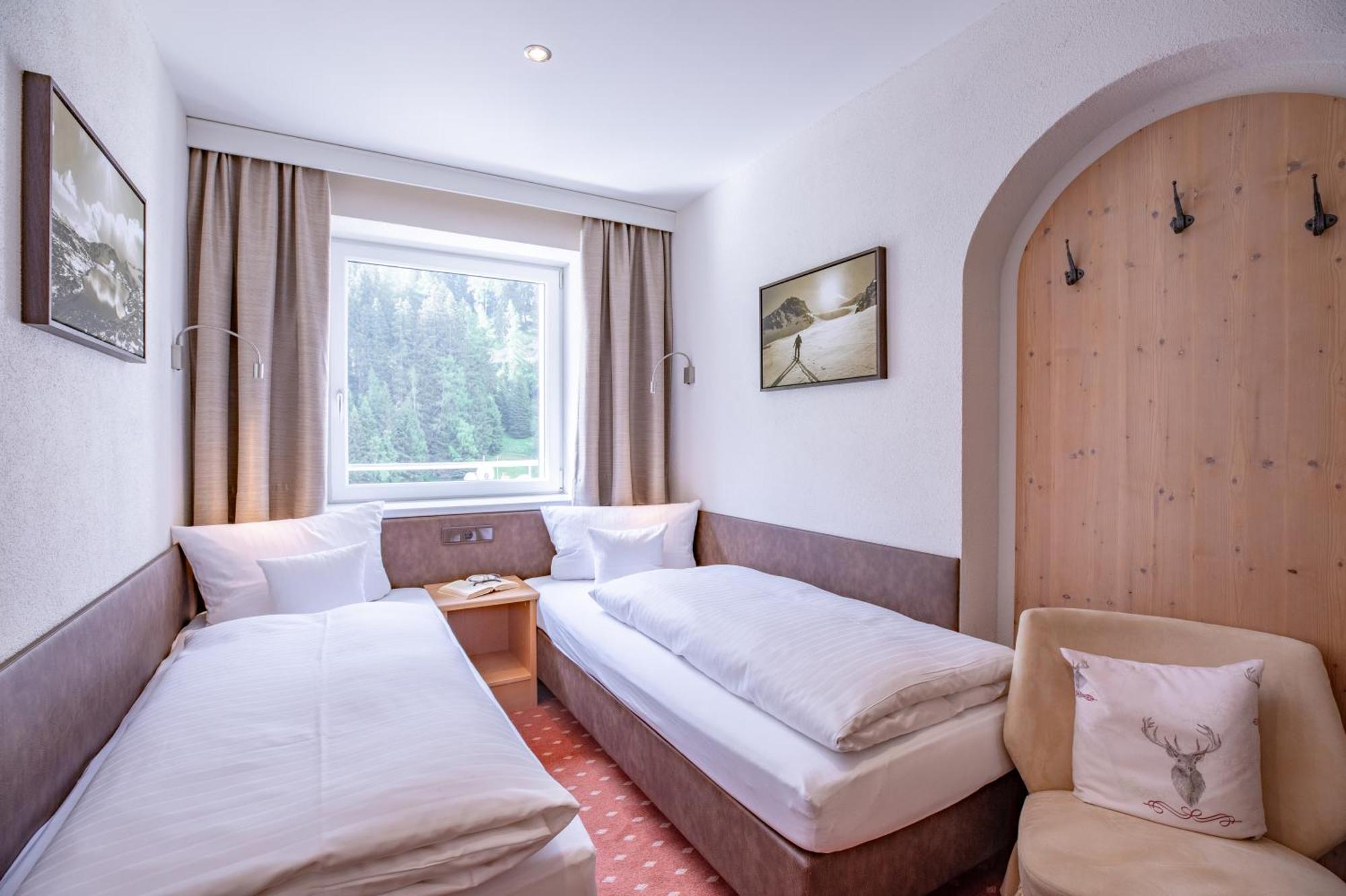 Patteriol Apart-Hotel-Garni Sankt Anton am Arlberg Dış mekan fotoğraf